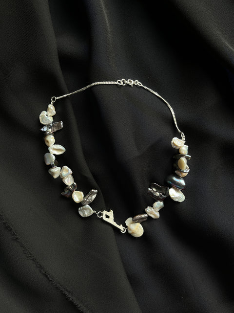 MIXED PEARL NECKLACE
