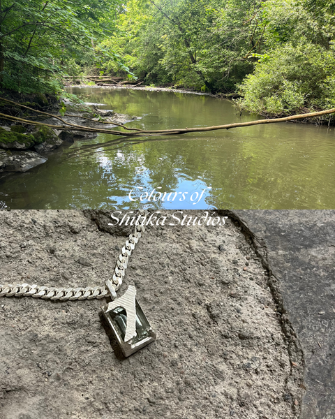 Why I’m Drawn to Earthy Colours: Green, Blue & Brown in Jewelry Design