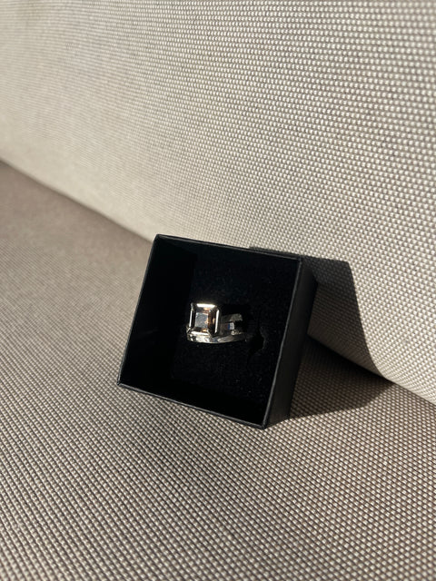 BROWN QUARTZ RING