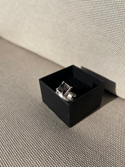 BROWN QUARTZ RING